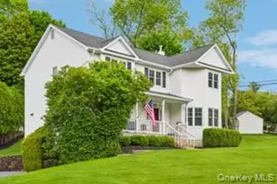 8 Caruso Ct, Thiells, NY 10984 - Photo 2