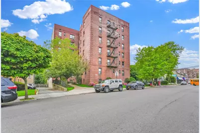 170-06 Crocheron Avenue #2E, Flushing, NY 11358 - Photo 20