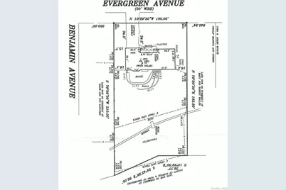 77 Evergreen Avenue, East Moriches, NY 11940 - Photo 16