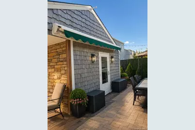 700 Sharon Road, Copiague, NY 11726 - Photo 16