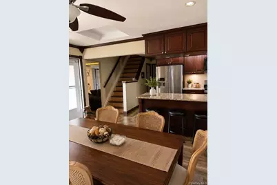 700 Sharon Road, Copiague, NY 11726 - Photo 6