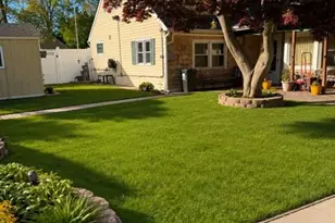 700 Sharon Rd, Copiague, NY 11726 - Photo 18
