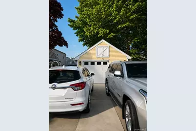 700 Sharon Road, Copiague, NY 11726 - Photo 20