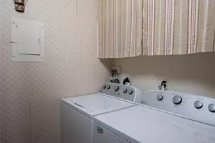 1608 Mulberry Ct, Poughkeepsie, NY 12603 - Photo 32