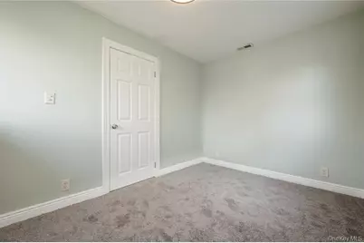 7009 267th Street, Glen Oaks, NY 11004 - Photo 18