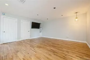 70-09 267th St, Glen Oaks, NY 11004 - Photo 6