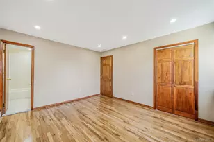 4 Bay Pl, Lindenhurst, NY 11757 - Photo 22