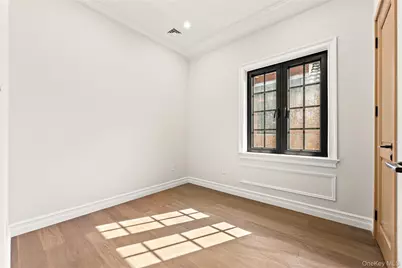 3522 221st Street, Bayside, NY 11361 - Photo 22