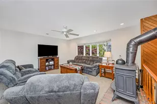 1264 Locust Ave, Bohemia, NY 11716 - Photo 6