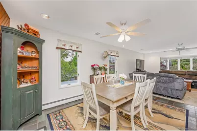 1264 Locust Avenue, Bohemia, NY 11716 - Photo 10