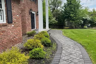 24 Beaumont Dr, New City, NY 10956 - Photo 2