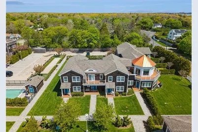 68 Foster Avenue #19, Hampton Bays, NY 11946 - Photo 1