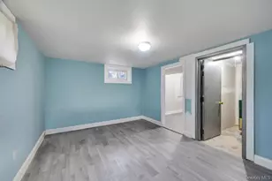 8 Francis Ct, Elmont, NY 11003 - Photo 14