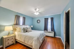 8 Francis Ct, Elmont, NY 11003 - Photo 8