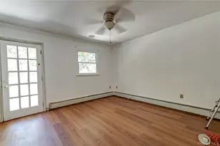 220 Windsor Ave, Brightwaters, NY 11718 - Photo 16