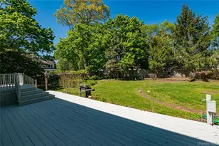 220 Windsor Ave, Brightwaters, NY 11718 - Photo 24