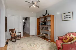562 State St, Hudson, NY 12534 - Photo 10