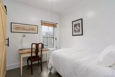 562 State Street, Hudson, NY 12534 - Photo 20