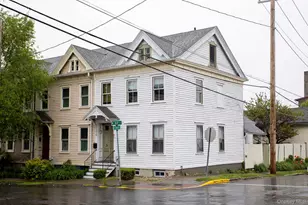 562 State St, Hudson, NY 12534 - Photo 26