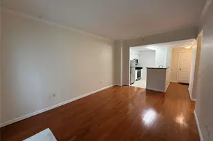 31 Greenridge Ave, White Plains, NY 10605 - Photo 6