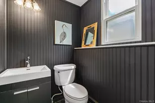 193 Cambon Ave, Saint James, NY 11780 - Photo 22