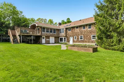 193 Cambon Avenue, Saint James, NY 11780 - Photo 32