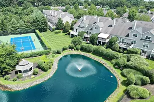15 Scarborough Dr, Smithtown, NY 11787 - Photo 30