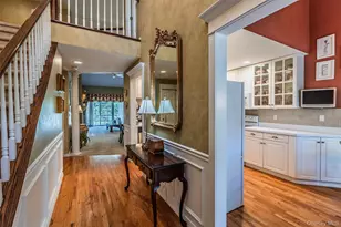 15 Scarborough Dr, Smithtown, NY 11787 - Photo 4
