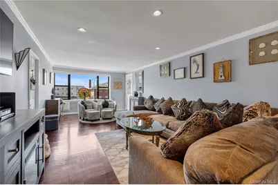 333 E Broadway #1D, Long Beach, NY 11561 - Photo 2