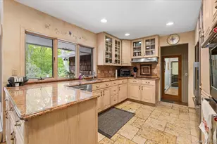 6 Apex Rd, Melville, NY 11747 - Photo 14
