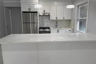 137 Pacific Blvd, Long Beach, NY 11561 - Photo 4