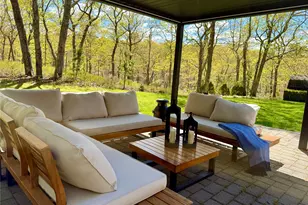 2 Red Creek Cir, Hampton Bays, NY 11946 - Photo 8