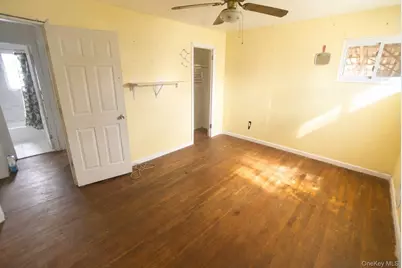 49 Lincoln Street, Elmont, NY 11003 - Photo 6