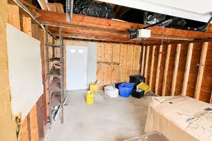 49 Lincoln St, Elmont, NY 11003 - Photo 16