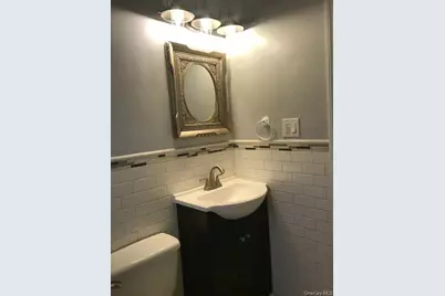 225 Thompson Shore Rd #2F, Manhasset, NY 11030 - Photo 14