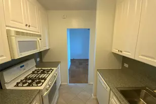 269-10 Grand Central Pkwy, Floral Park, NY 11005 - Photo 10