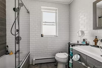 2881 Roberts Avenue, Bronx, NY 10461 - Photo 18