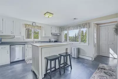 711 Neighborhood Road, Lake Katrine, NY 12449 - Photo 4