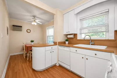 147-29 68th Road, Kew Gardens, NY 11367 - Photo 4