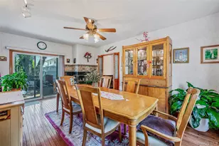 211 St Marks Pl, East Meadow, NY 11554 - Photo 28