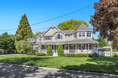 19 Dorothy Street, Nesconset, NY 11767 - Photo 2