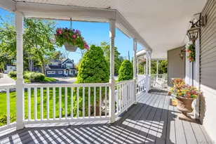 19 Dorothy St, Nesconset, NY 11767 - Photo 8