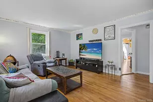 15 Beverly Rd, Yonkers, NY 10710 - Photo 4