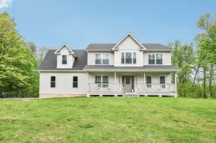 217 Schoolhouse Rd, Middletown, NY 10940 - Photo 2