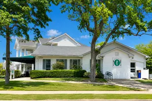 14 George Ct, Bellport, NY 11713 - Photo 8