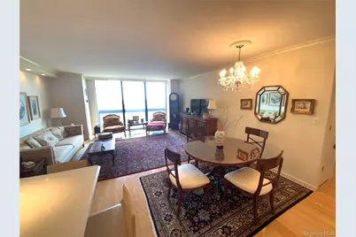 26910 Grand Central Parkway #19Y, Floral Park, NY 11005 - Photo 6