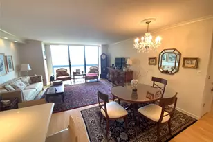 269-10 Grand Central Pkwy, Floral Park, NY 11005 - Photo 6