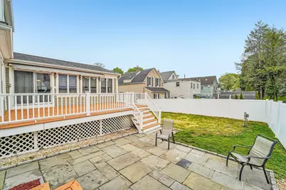 668 Valley Avenue, Yonkers, NY 10703 - Photo 46