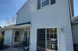 202 Homestead Vil Dr, Warwick, NY 10990 - Photo 2