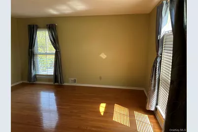 202 Homestead Vil Drive, Warwick, NY 10990 - Photo 20